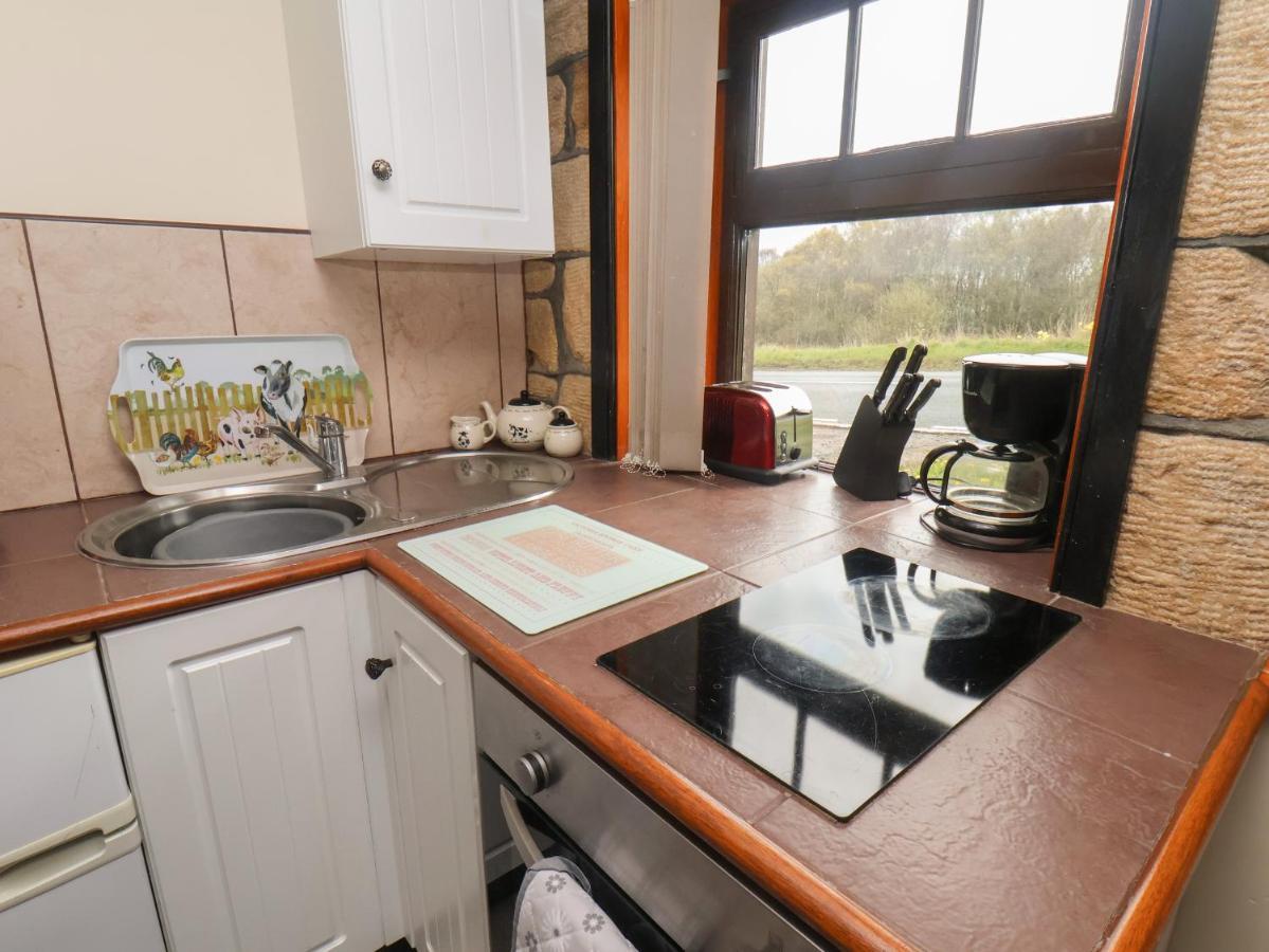 Cow Byre Cottage Whitby Exterior photo